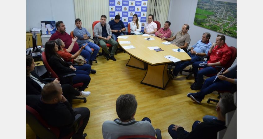 Legislativo sedia nova reunião sobre comércio Legislativo sedia nova reunião sobre comércio