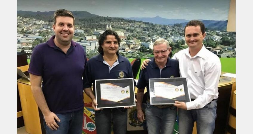 Câmara homenageia Rotary Club de Taió pelos 45 anos de fundação Câmara homenageia Rotary Club de Taió pelos 45 anos de fundação