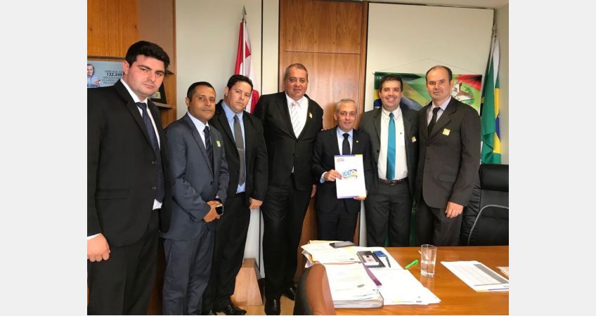 Comitiva de Taió garante recursos em Brasília Comitiva de Taió garante recursos em Brasília