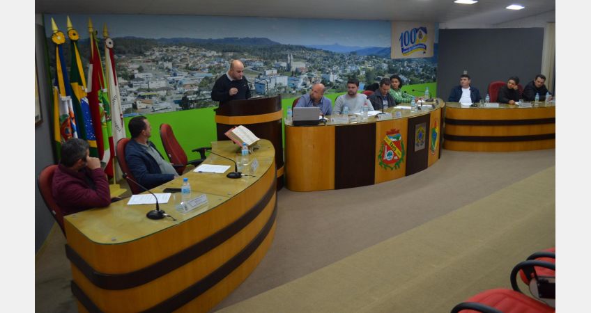 Reajustes de contratos do Município são debatidos em sessão Reajustes de contratos do Município são debatidos em sessão