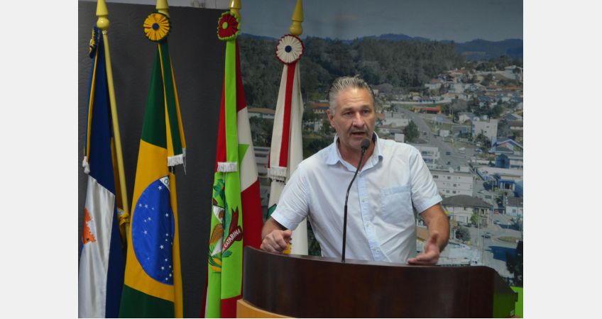 Vereadores aprovam contas do último ano do Governo Almir Vereadores aprovam contas do último ano do Governo Almir