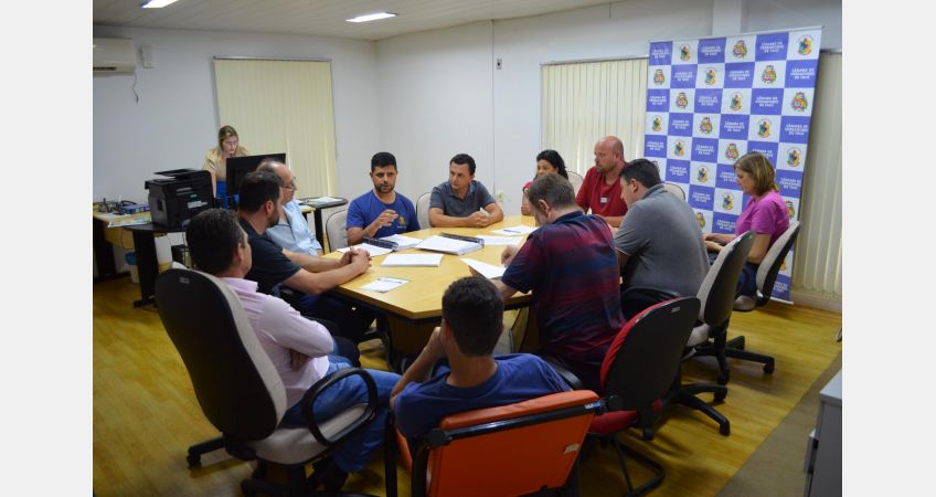 Vereadores de Taió aprovam as contas do Executivo de 2021 Vereadores de Taió aprovam as contas do Executivo de 2021